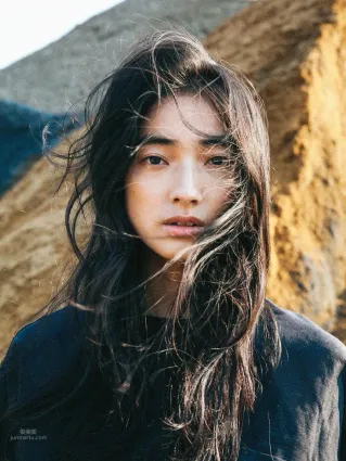 仁村紗和- HOUYHNHNM, 2016.04.12