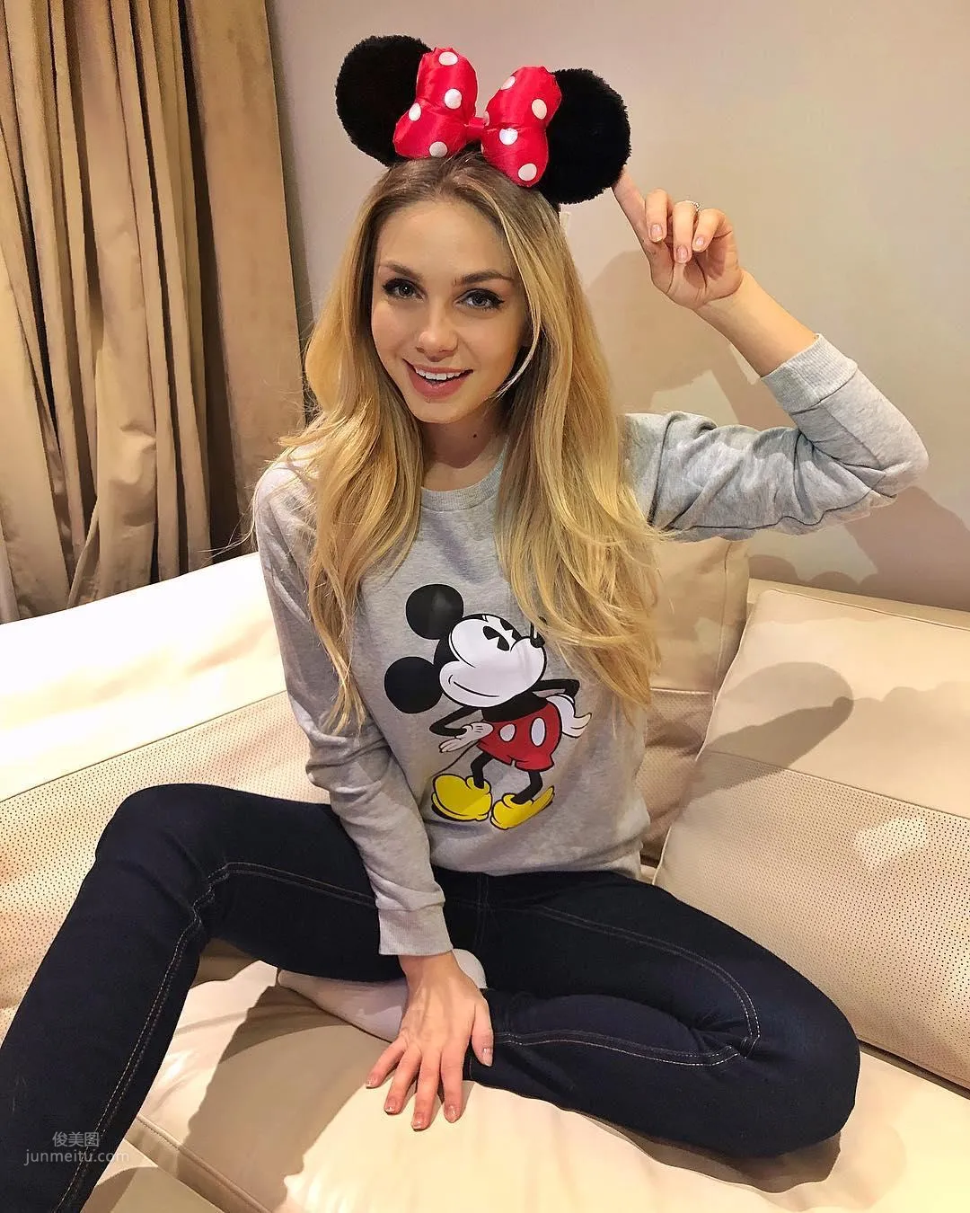 Katarina Pudar- 來自莫斯科的波黑美女播音員 33