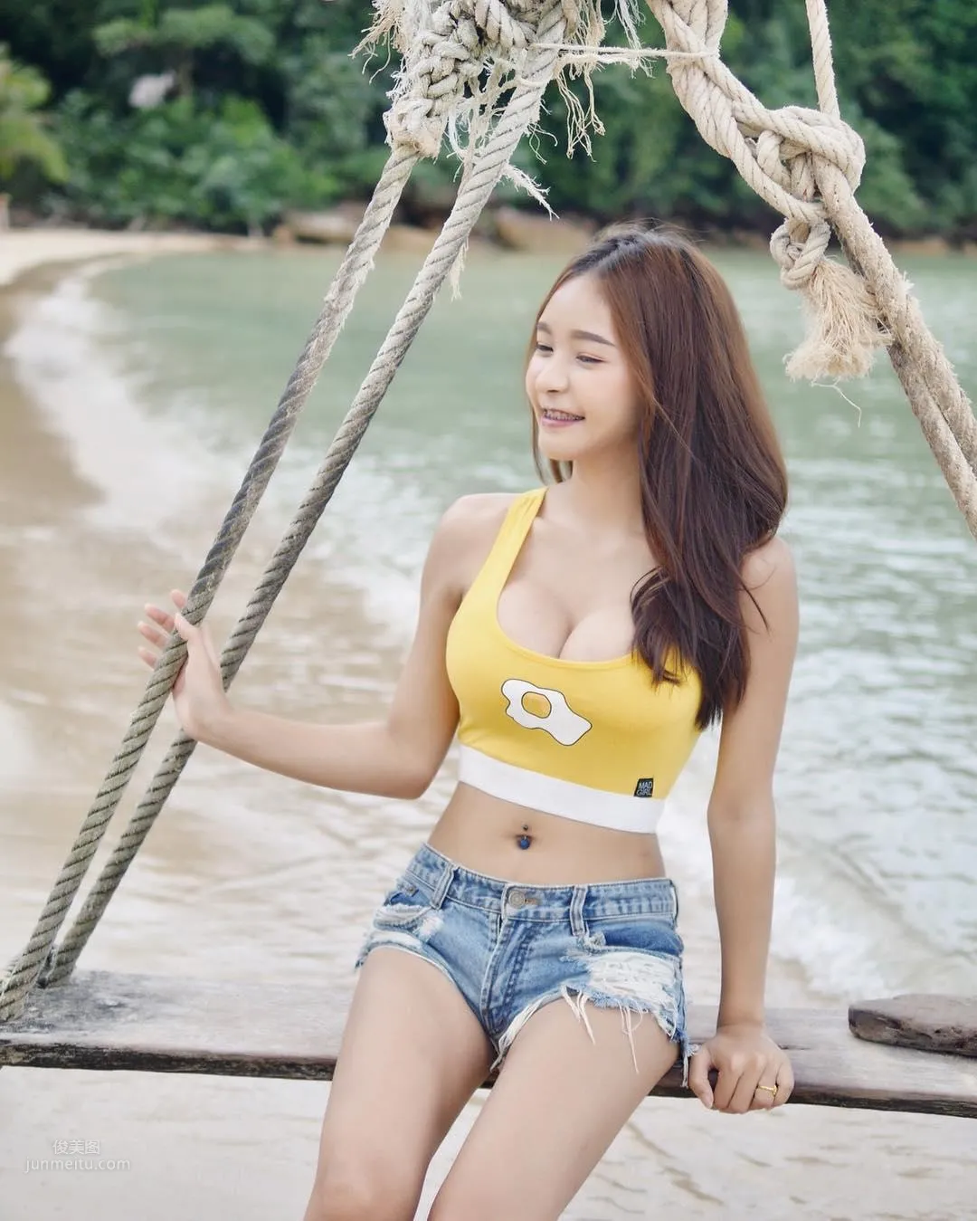 Cheer Chanisara- 可愛妹子中路打開 40