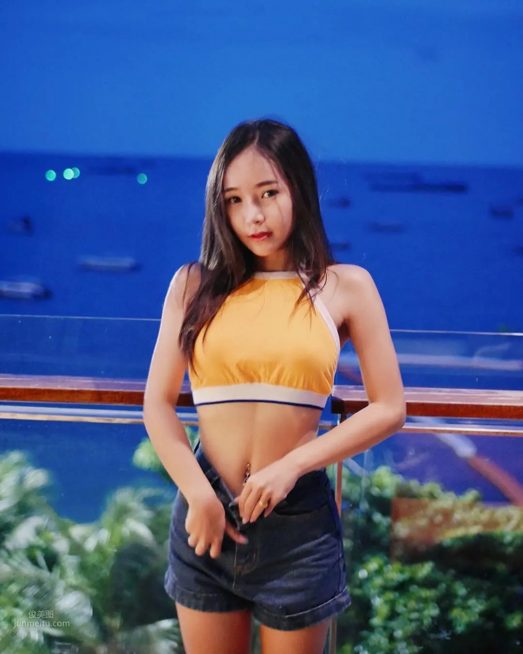 Cheer Chanisara- 可愛妹子中路打開 16