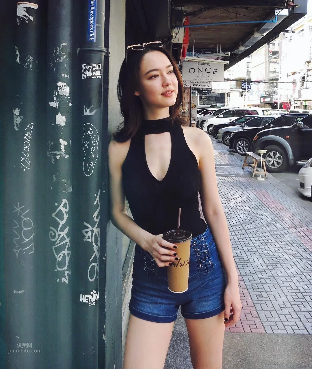 智欣(Fiona Fussi)- Chanel的御用红人素颜美照_16
