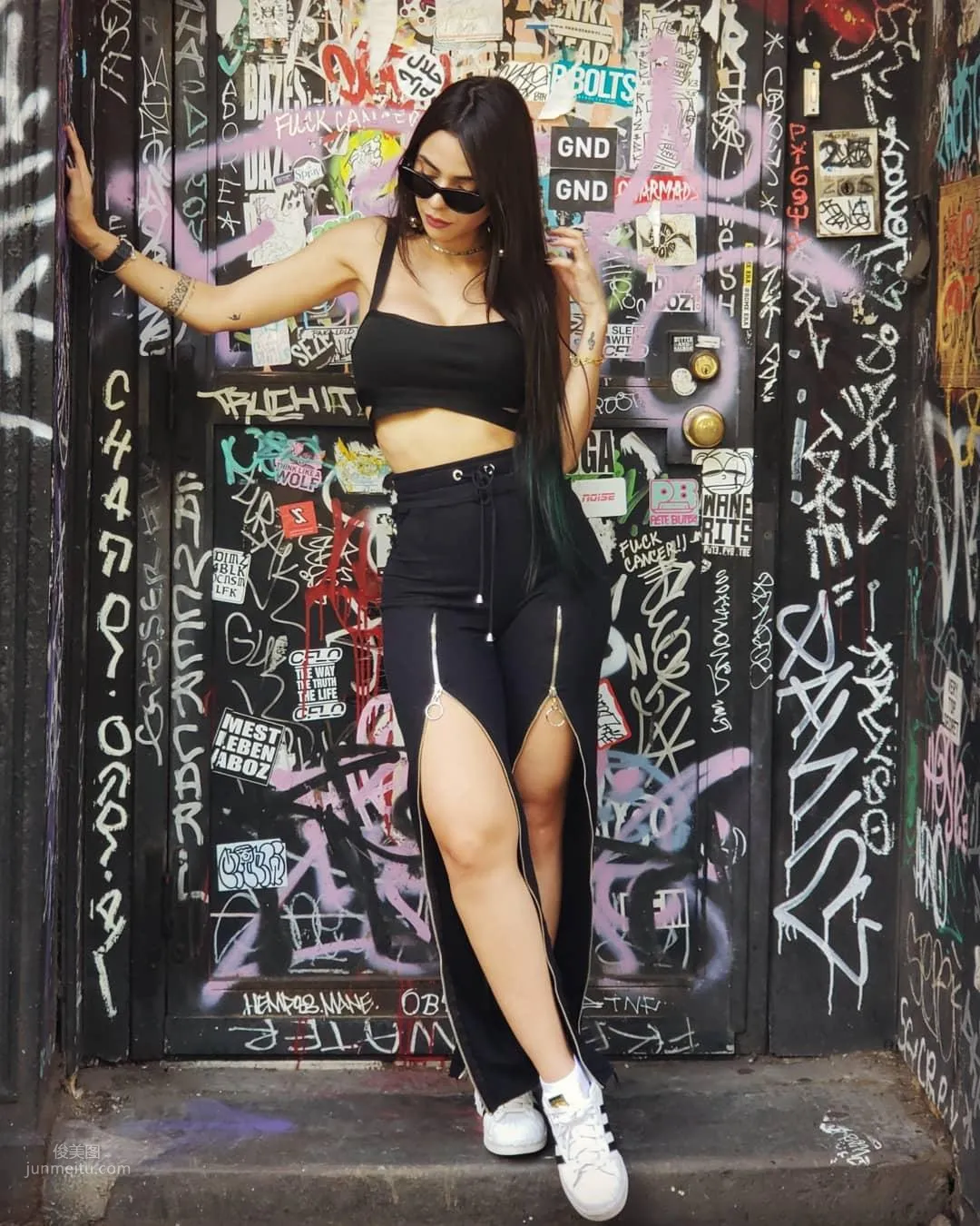 Nyvi Estephan- 巴西火辣電競主持 26