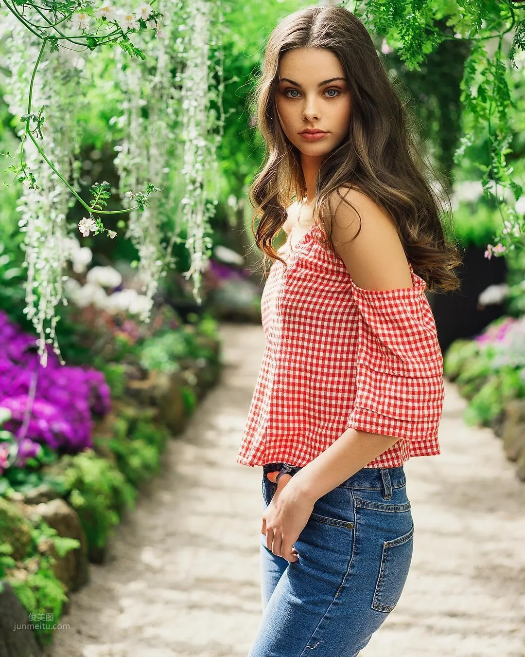 Meika Woollard- 澳洲童星長大了 17