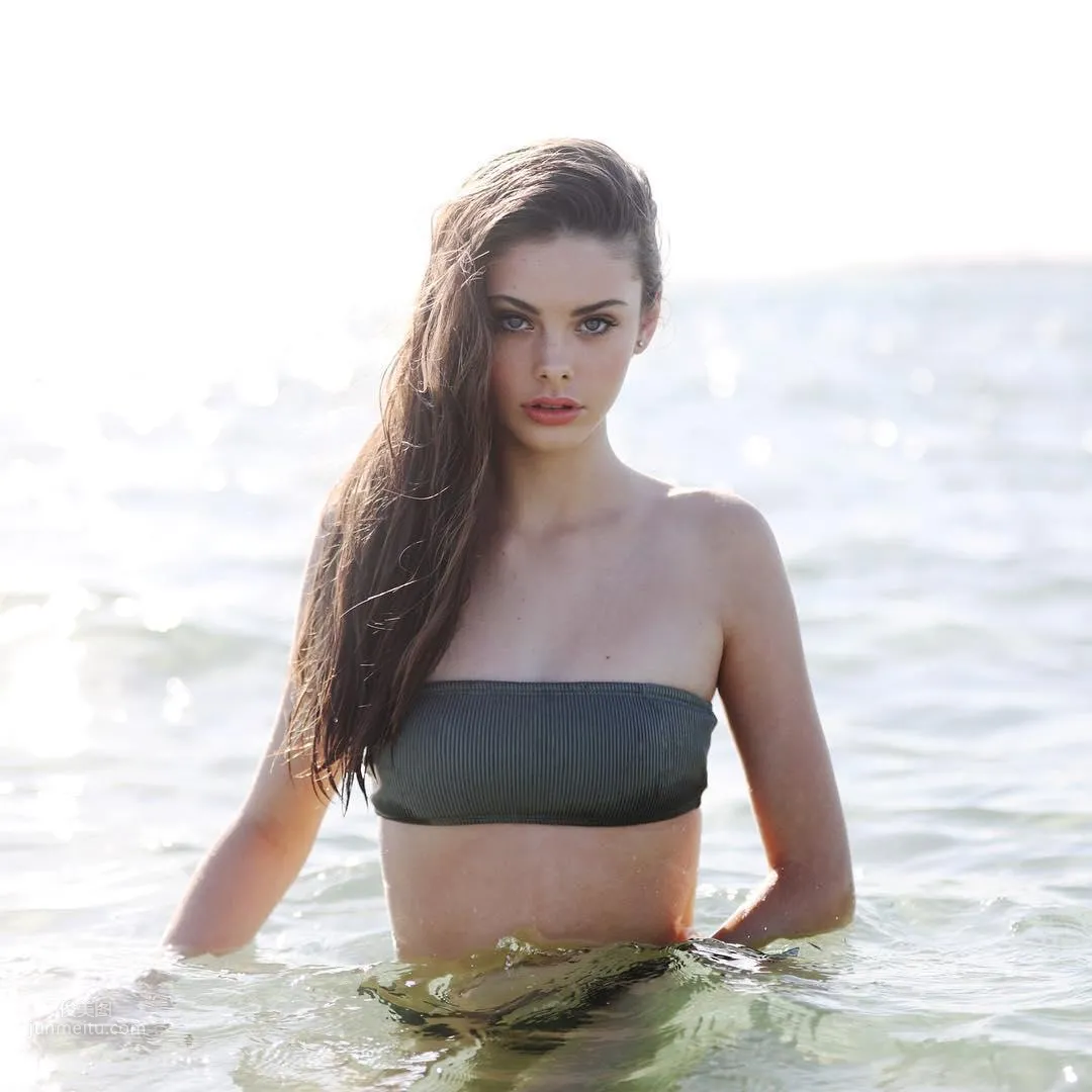 Meika Woollard- 澳洲童星長大了 24