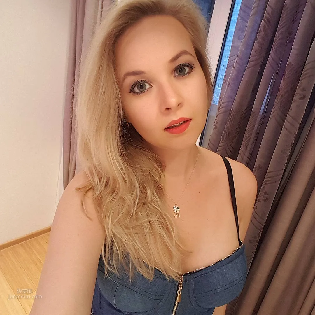 Valeriya Asmr- 喜歡玩牛奶的小姐姐 2