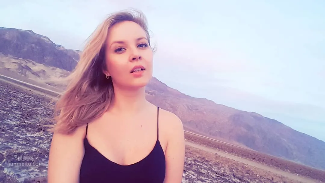 Valeriya Asmr- 喜歡玩牛奶的小姐姐 10