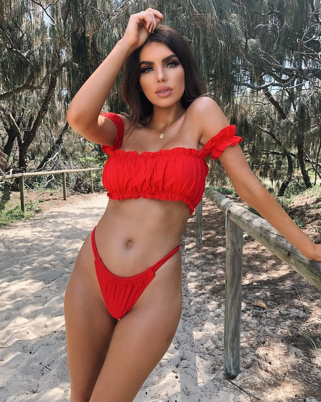 Nicole Thorne- 澳大利亞性感模特兒 17