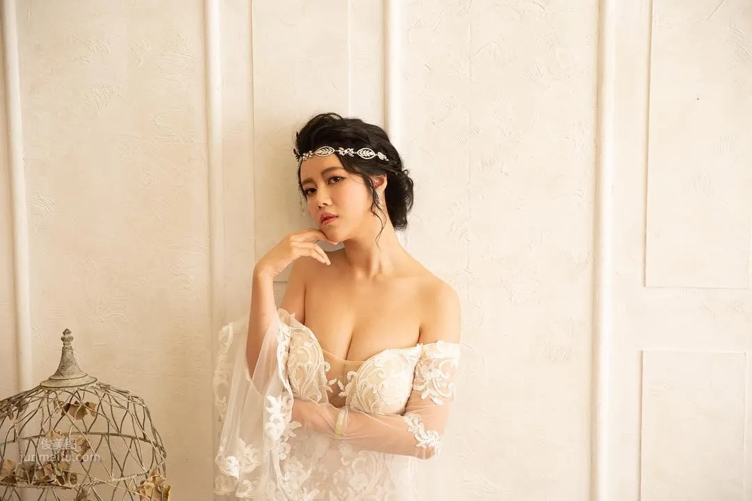鹿芷绮- 愛喝牛奶的妹子自帶豐沛乳量 5