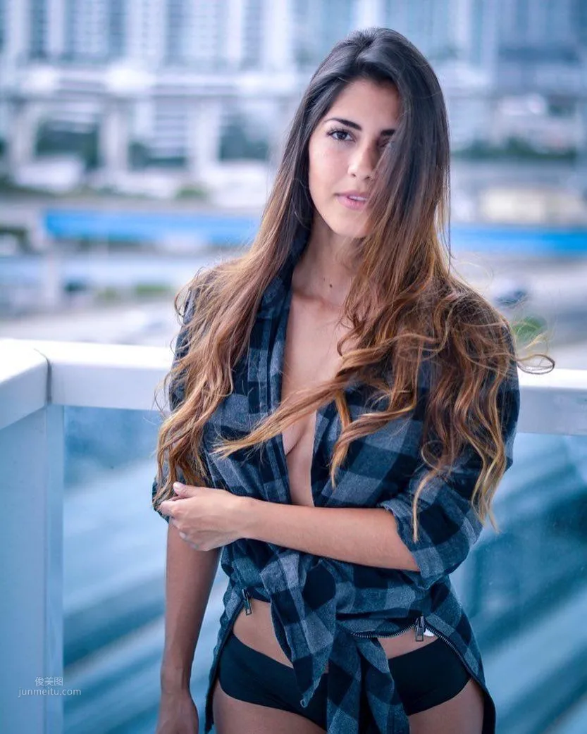 Ariana Dugarte- 带你领略南美风情_0