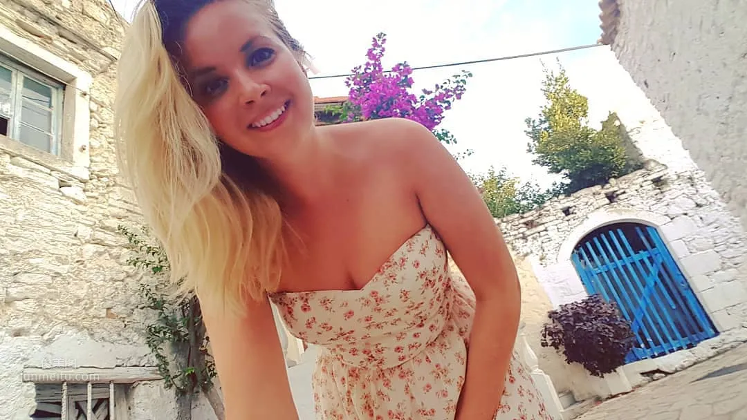 Valeriya Asmr- 喜歡玩牛奶的小姐姐 14
