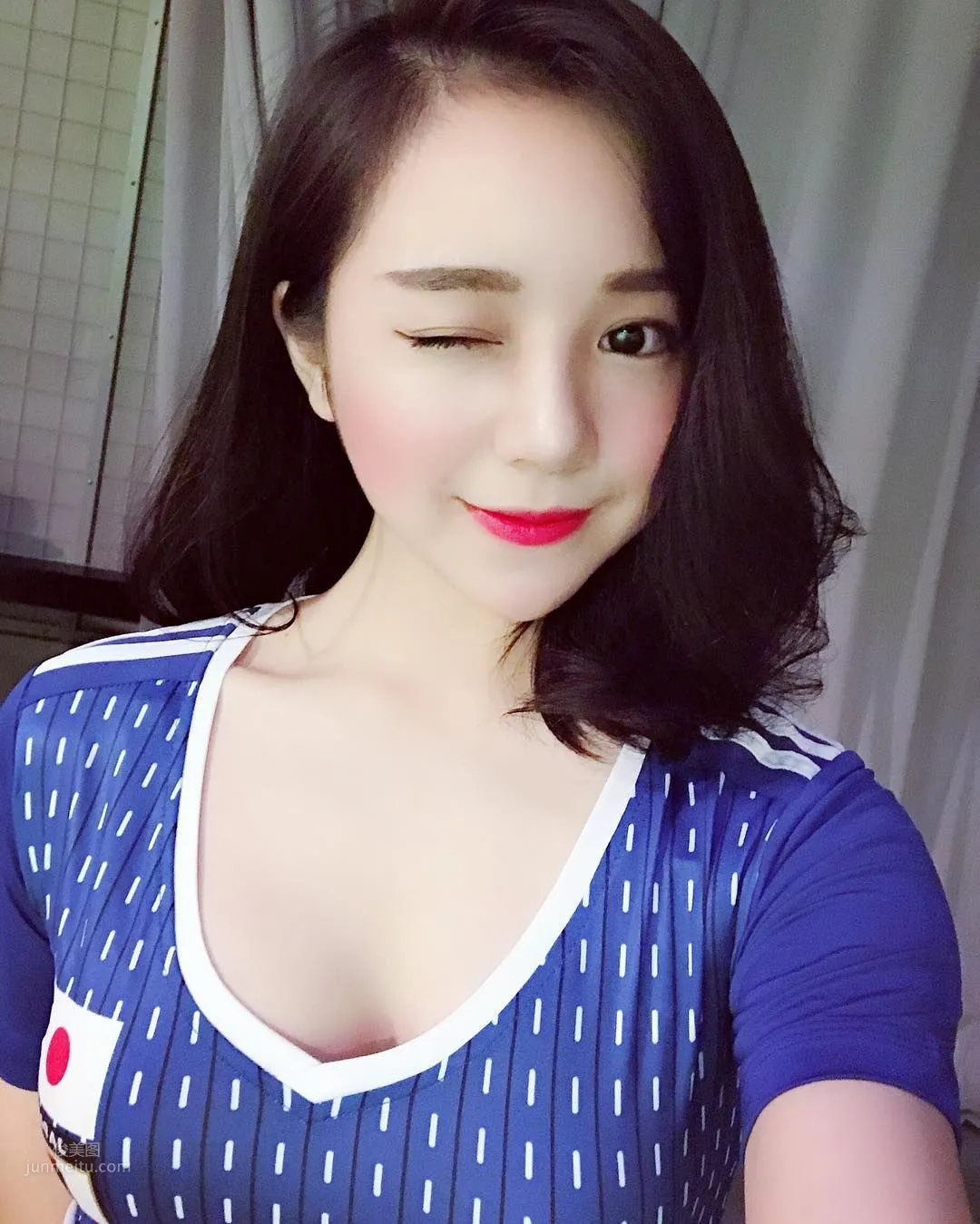 球场成名！越南美臀Thuy Tienn_0