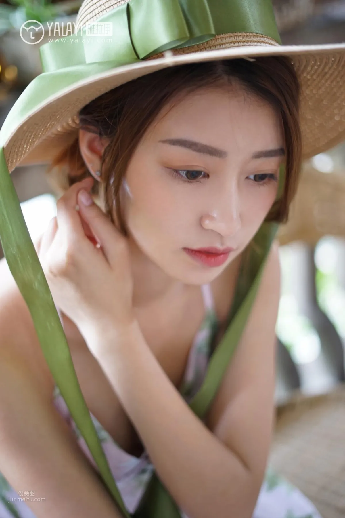 [YALAYI雅拉伊] 2018.07.30 No.035 下雨天你在思念谁 饰媛_21