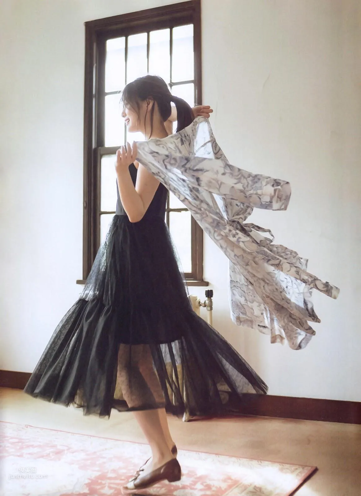 白石麻衣, Shiraishi Mai - Platinum FLASH, 2019.03.08 22