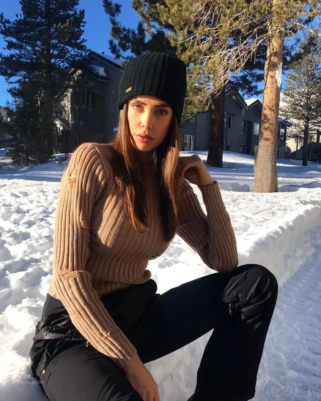 Jessica Buch- 低調妹子戶外露出 21
