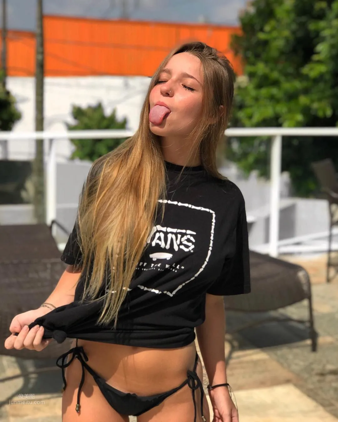 18歲巴西妹子Raphaella Bonaldi Sobral美照 37