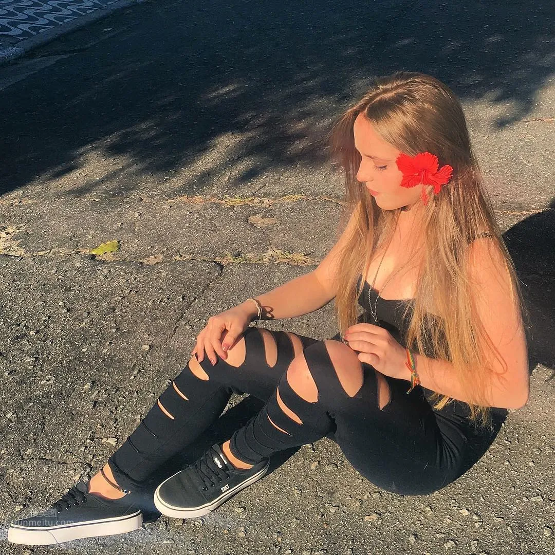 18歲巴西妹子Raphaella Bonaldi Sobral美照 10