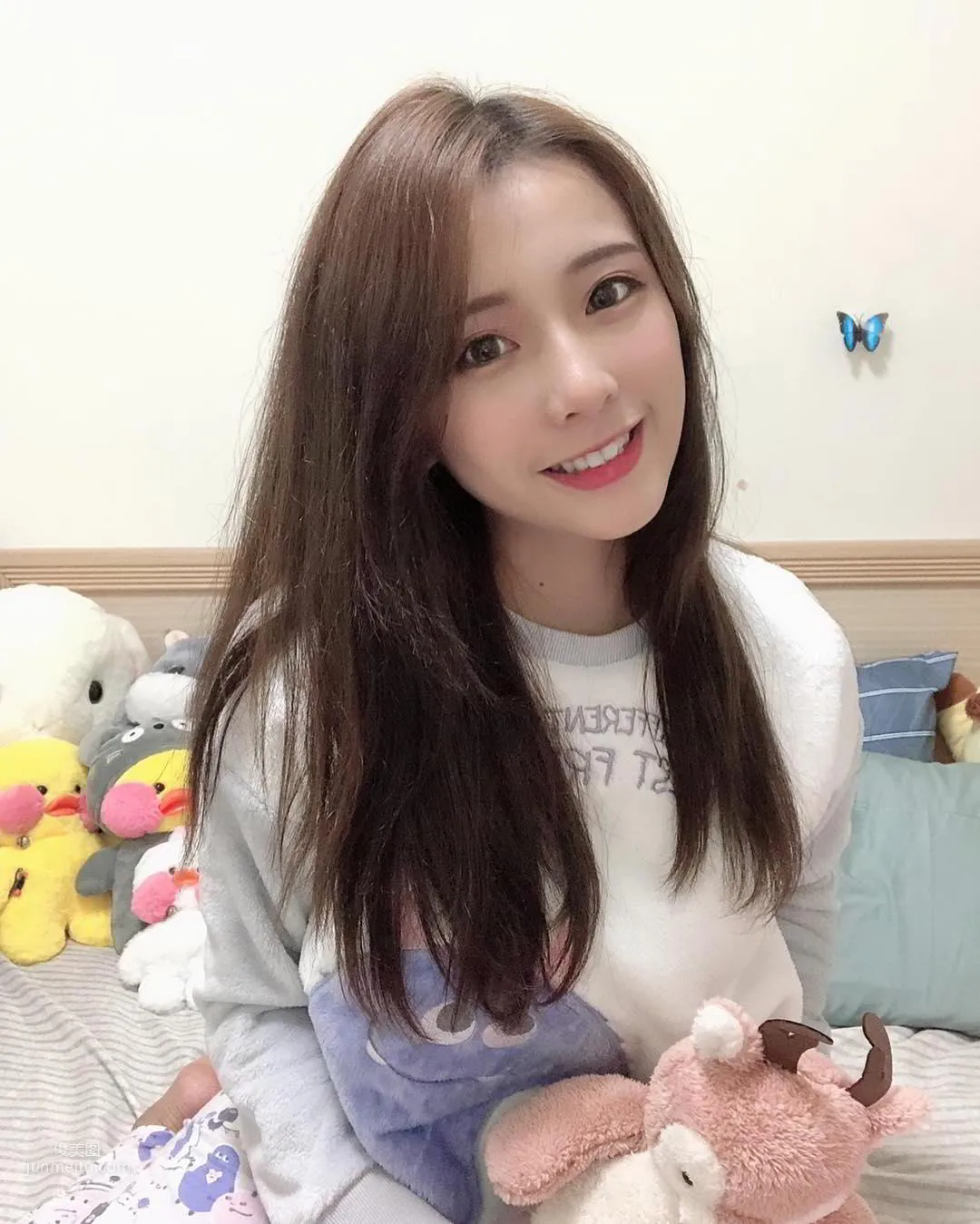 红豆饼女神萧卉君，气质美若天仙，惊现爆好身材_10