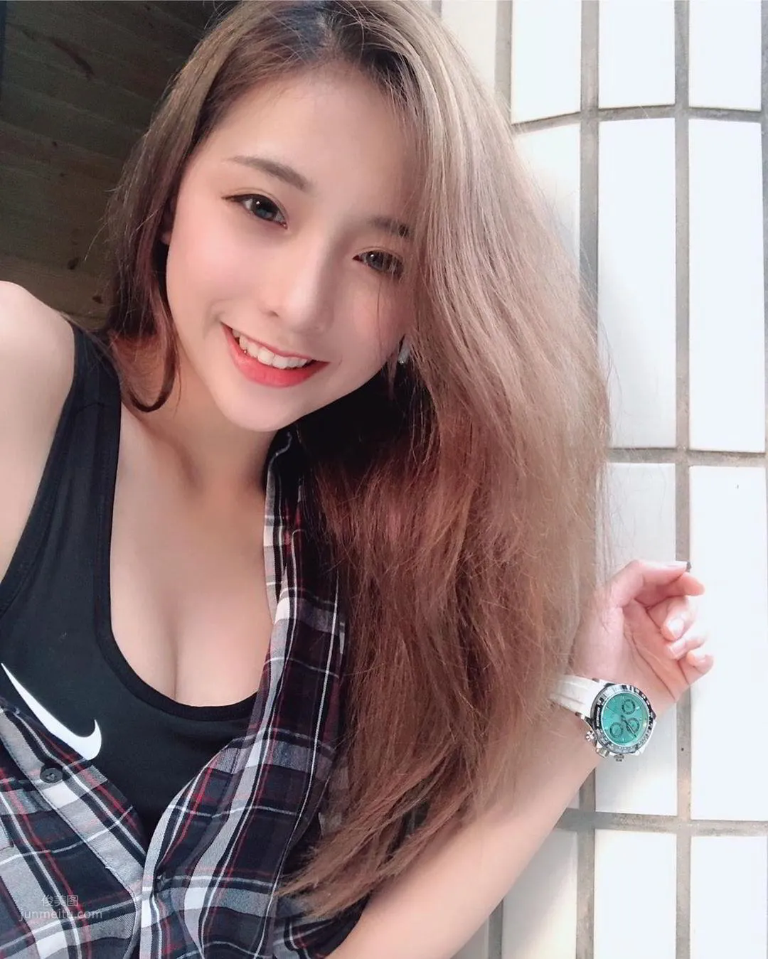 红豆饼女神萧卉君，气质美若天仙，惊现爆好身材_24