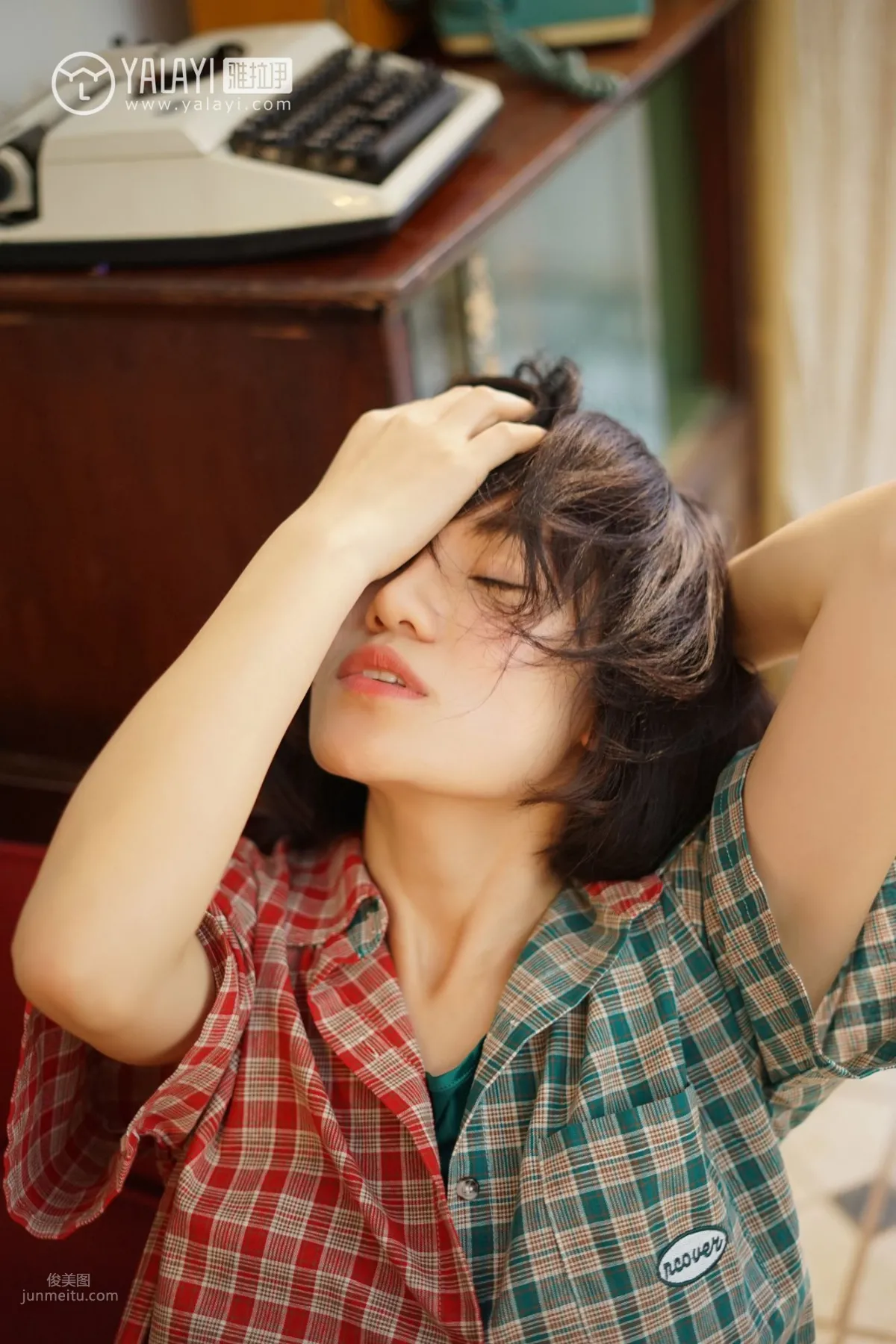 多香子- [YALAYI雅拉伊] No.033 堕落天使 24