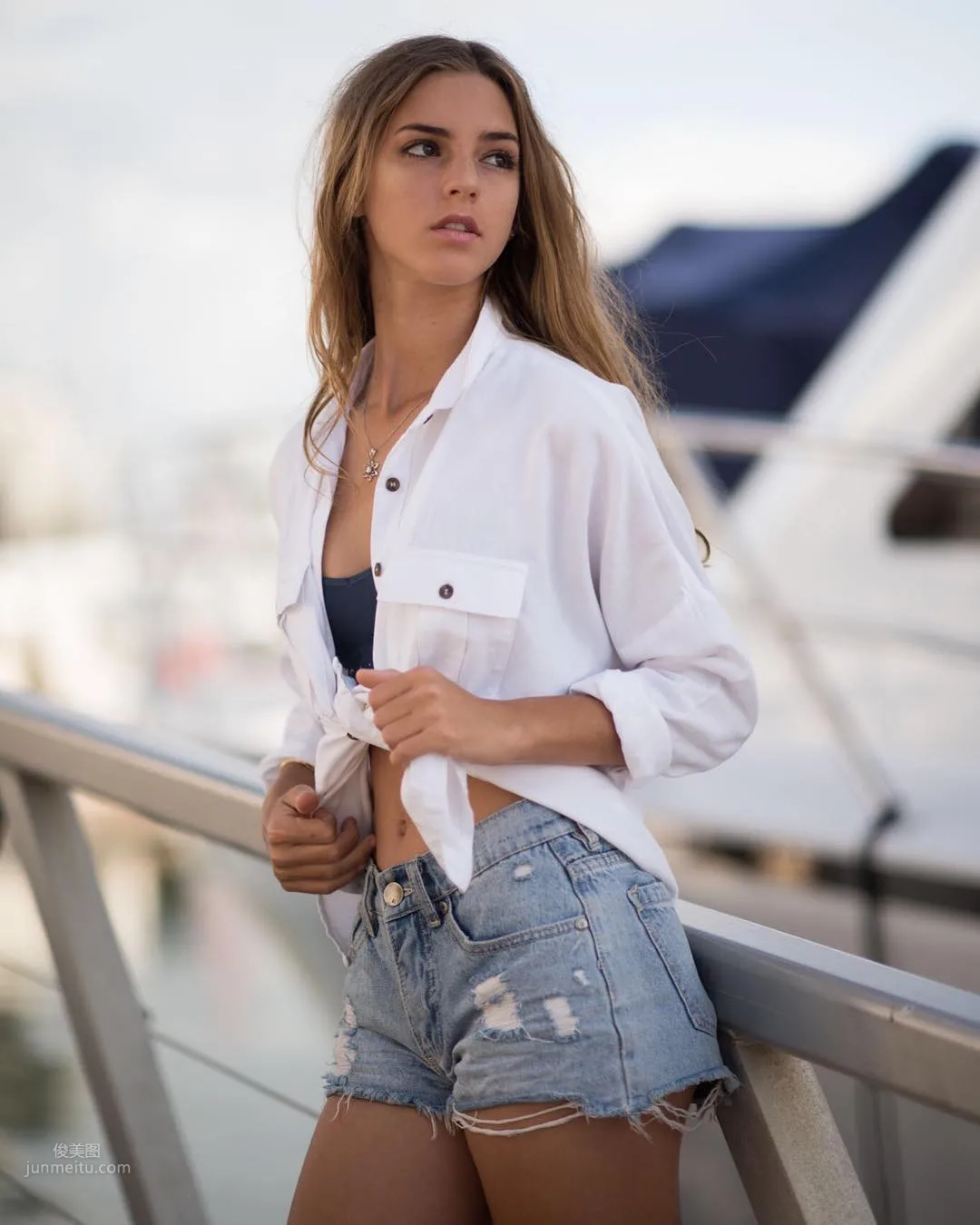 Emily Feld- 鄰家系女孩「清純x性感」大爆發 7