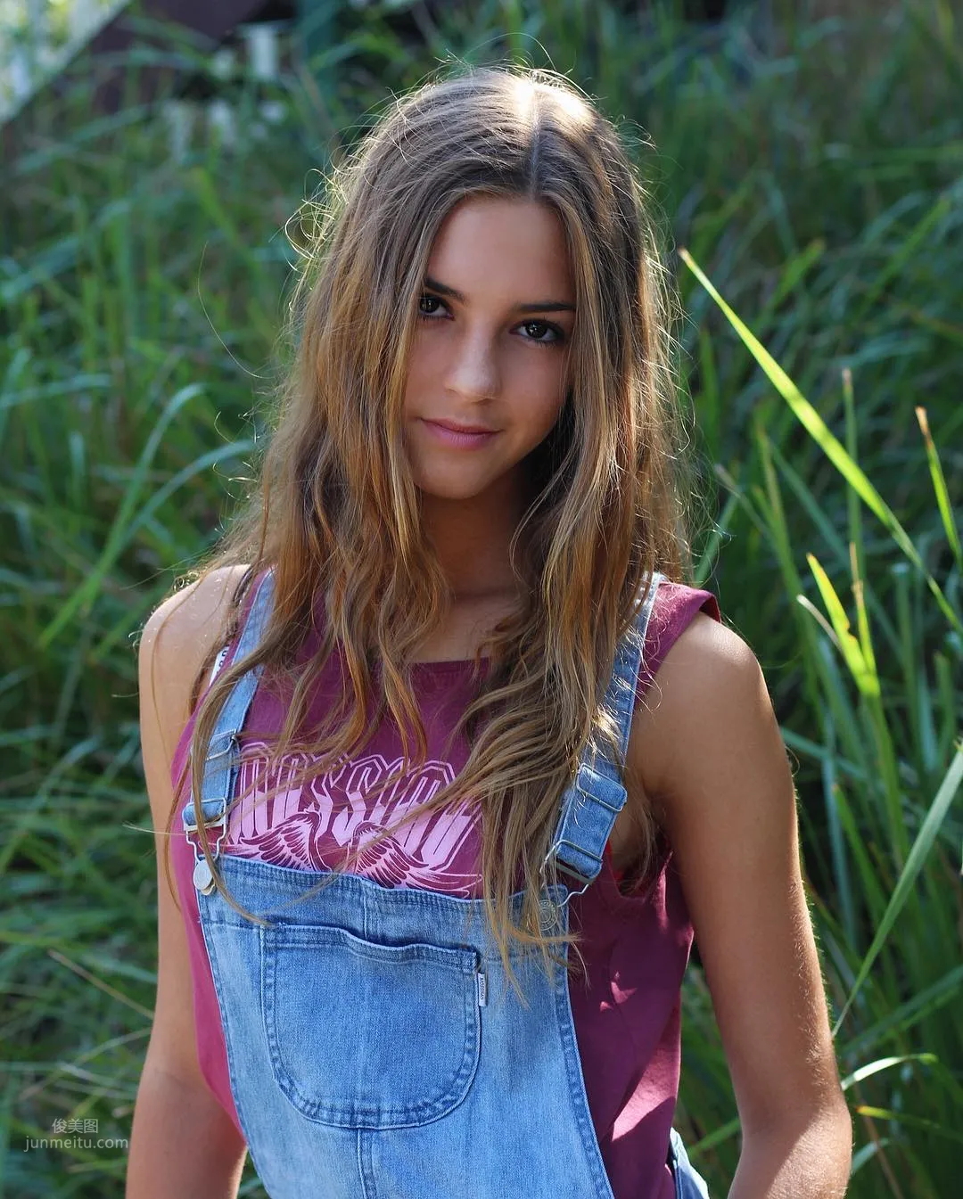 Emily Feld- 鄰家系女孩「清純x性感」大爆發 32