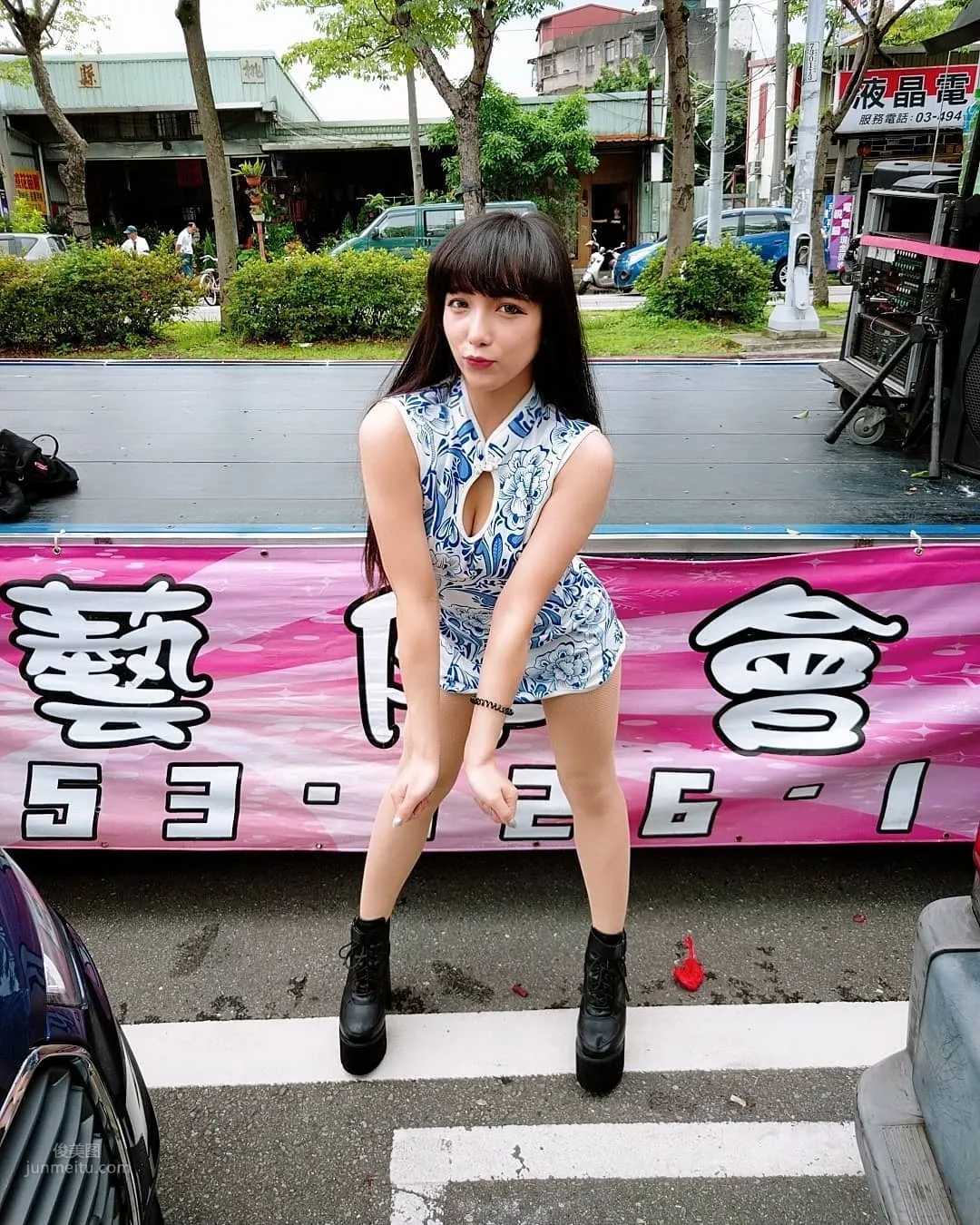 辣度破表！暗黑系美人「MI美伊」私房照 25