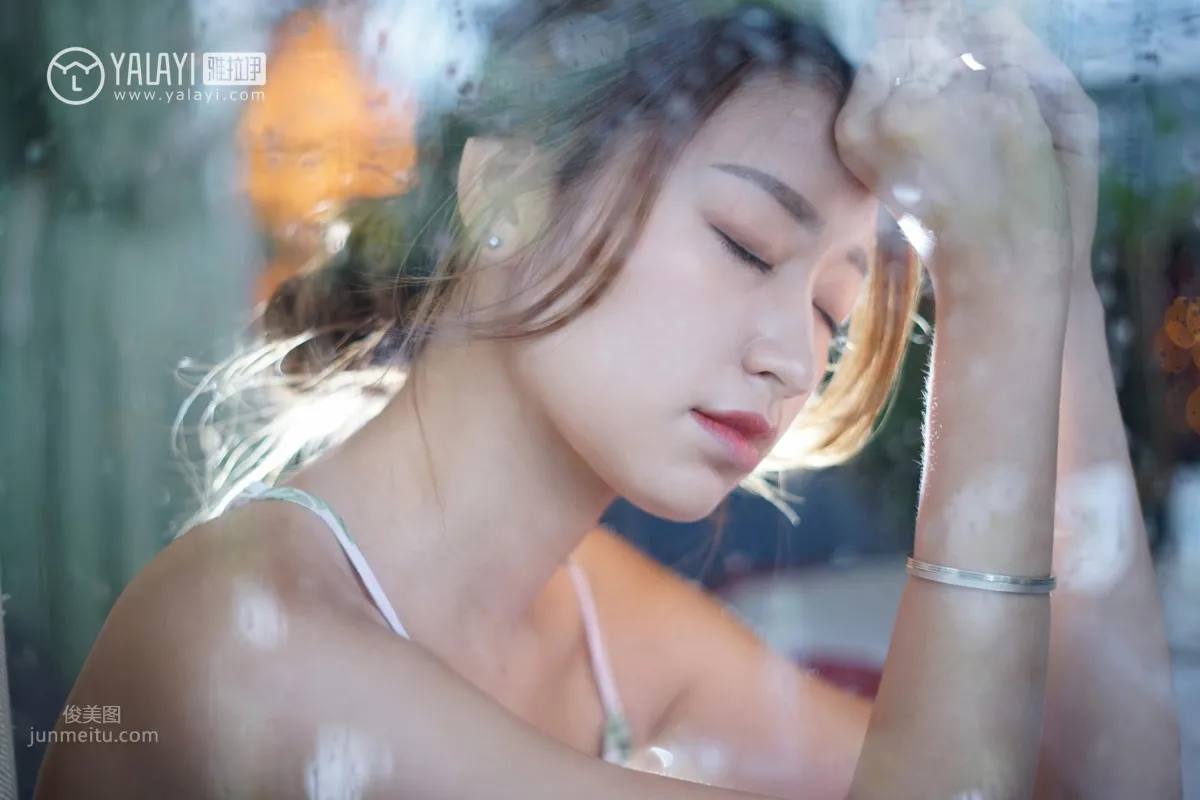 [YALAYI雅拉伊] 2018.07.30 No.035 下雨天你在思念谁 饰媛_29