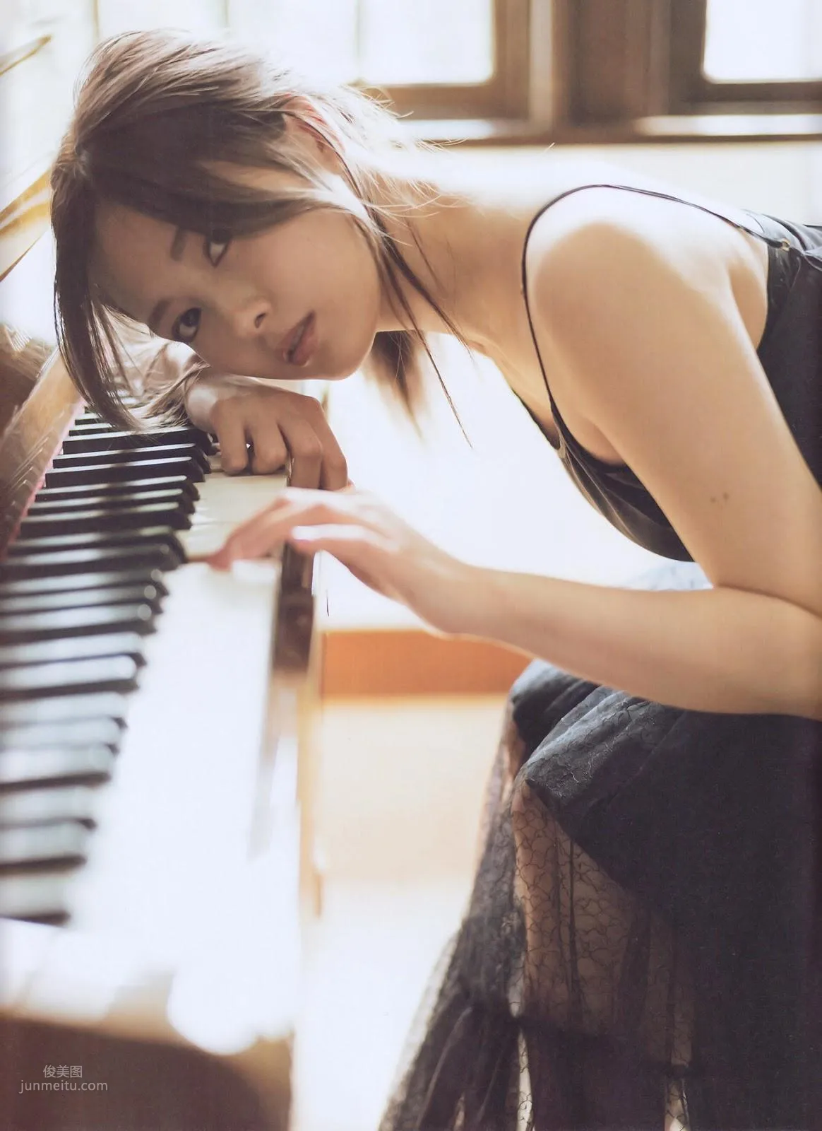 白石麻衣, Shiraishi Mai - Platinum FLASH, 2019.03.08 24