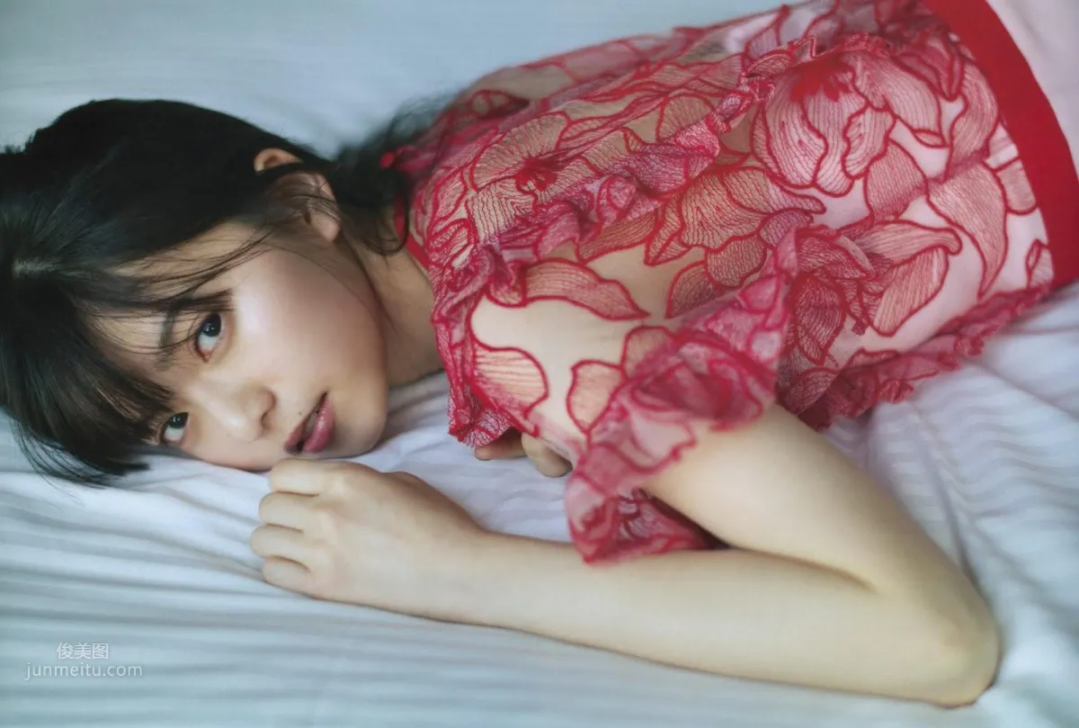 齋藤飛鳥, Saito Asuka - Young Jump, 20±SWEET, 2019_10