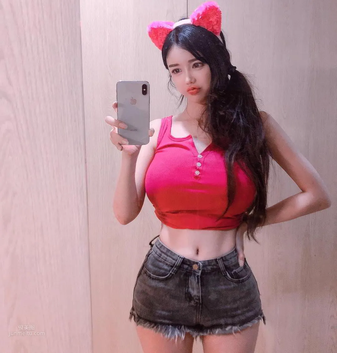 南韩梦幻女神李秀彬 炸裂身材视觉冲击力_41