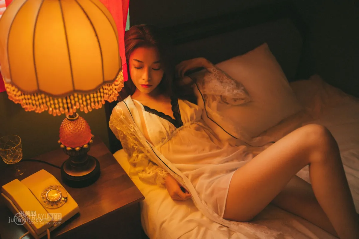 [YALAYI雅拉伊] 2018.11.06 No.116 我在等你 倩微微 25
