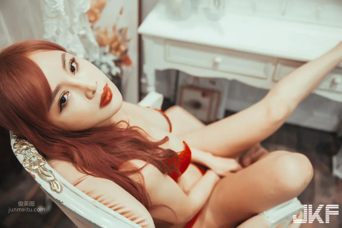 34D美胸好身材！高長身辣模-「LEI YI蕾依」的性感透視！ 13
