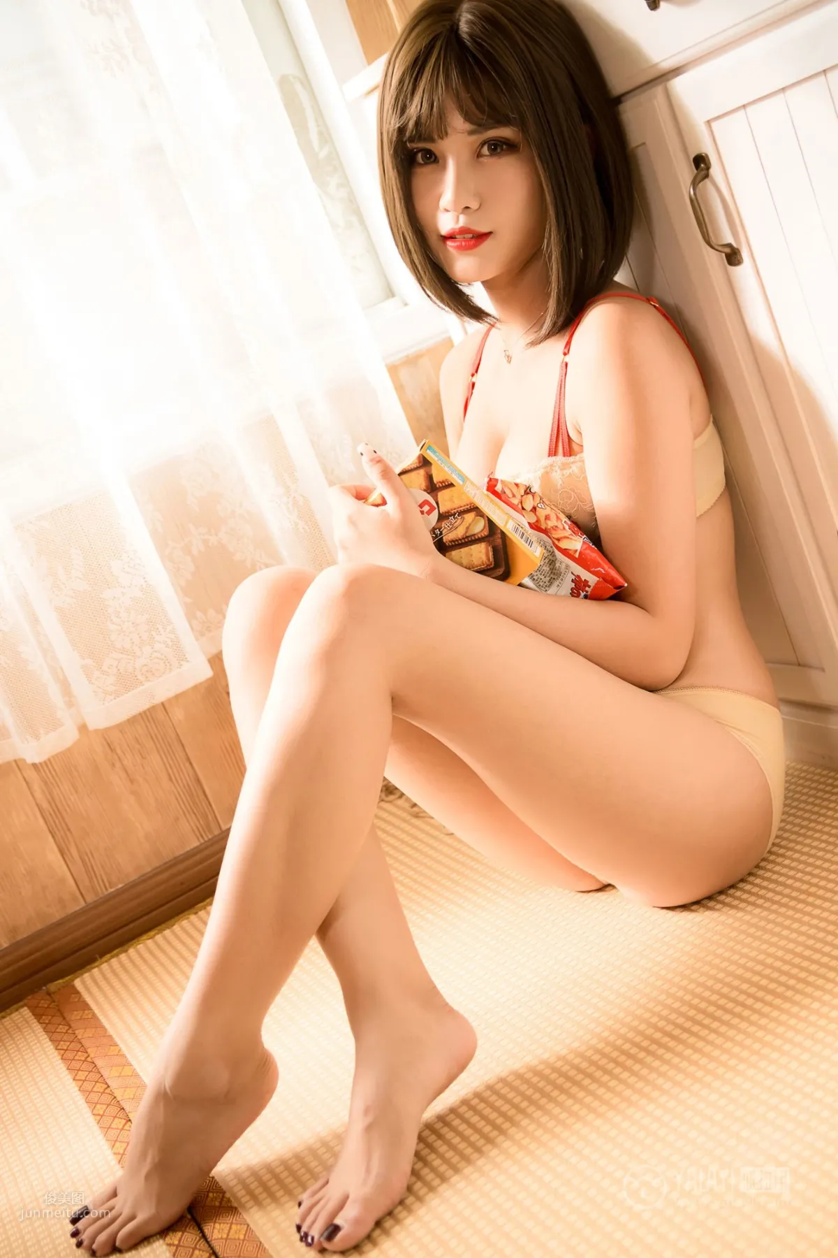 [YALAYI雅拉伊] 2019.01.28 No.177 草莓妹妹 寶兒 17
