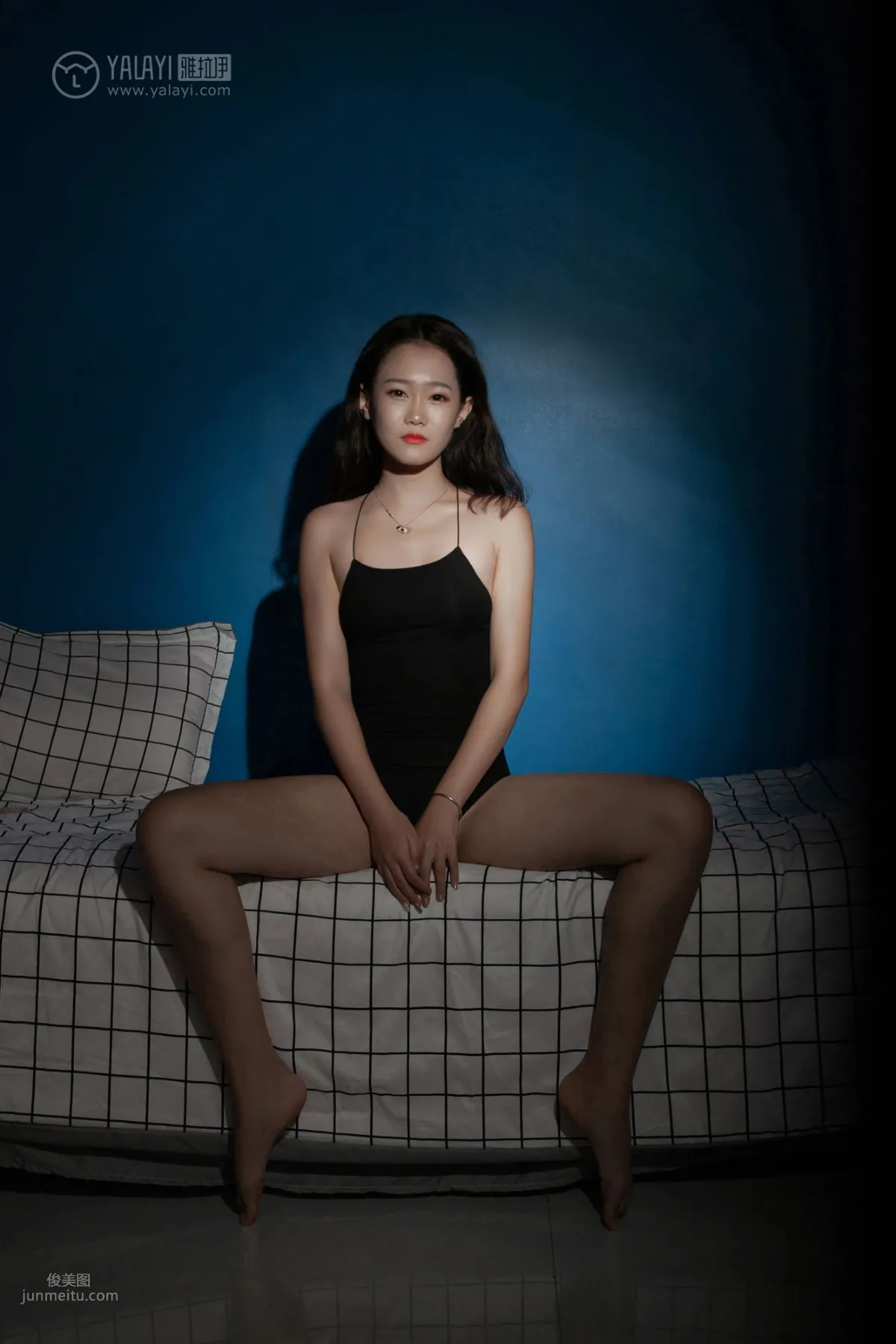 [YALAYI雅拉伊] 2019.02.24 No.100 暗房 李晗 37