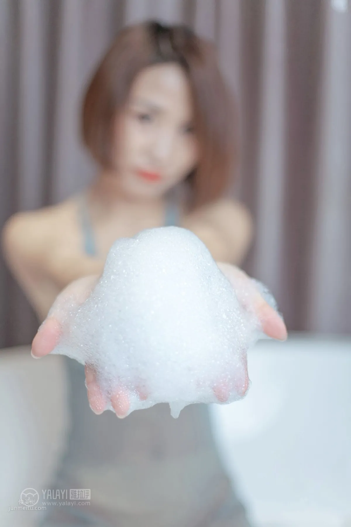 [YALAYI雅拉伊]2018.12.14 No.144 浴濕不挂 嫣然 16