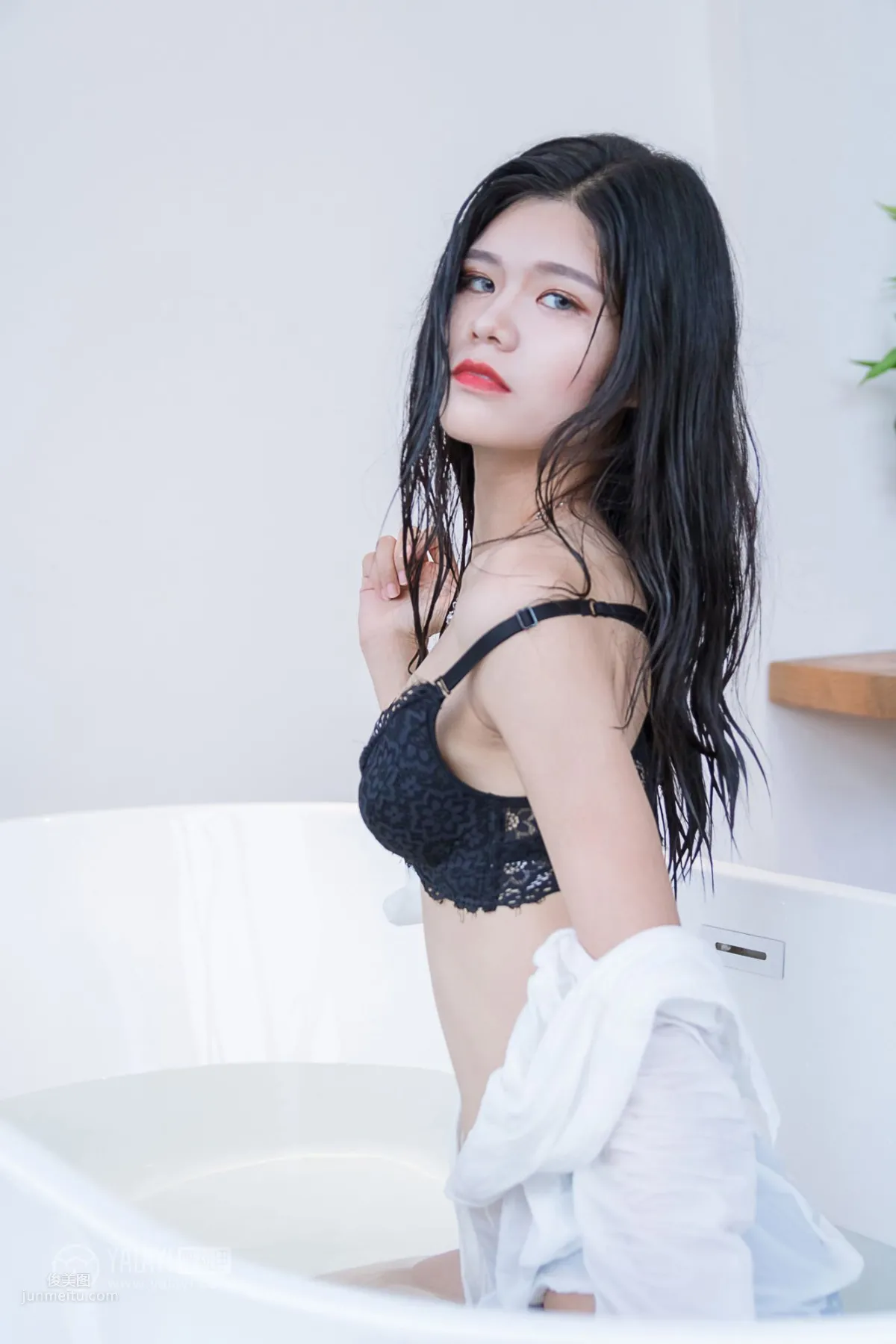 [YALAYI雅拉伊]2018.11.30 No.134 嬉水浴室 小灰 28