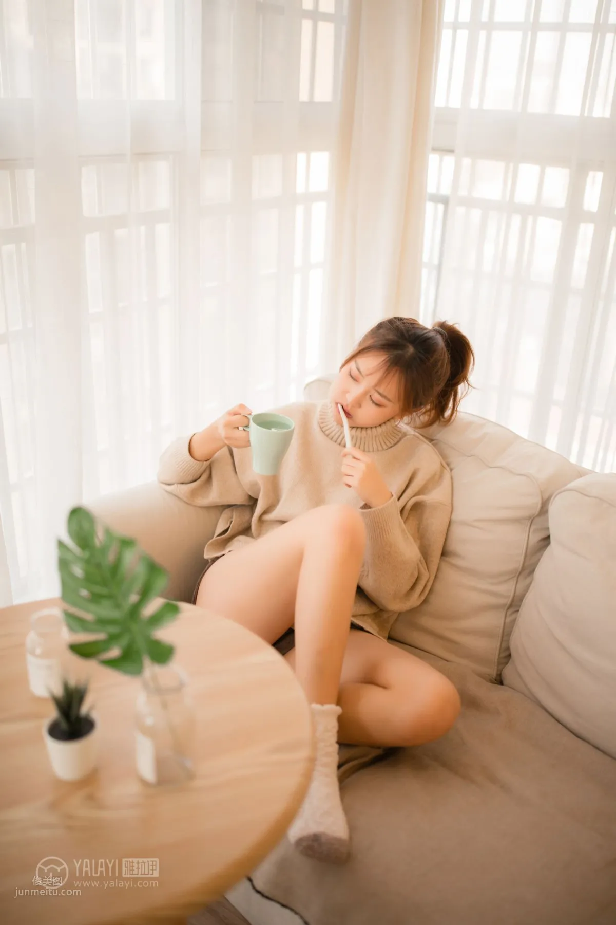 [YALAYI雅拉伊] 2018.12.27 No.152 亲爱的同居女友 张雨青_40