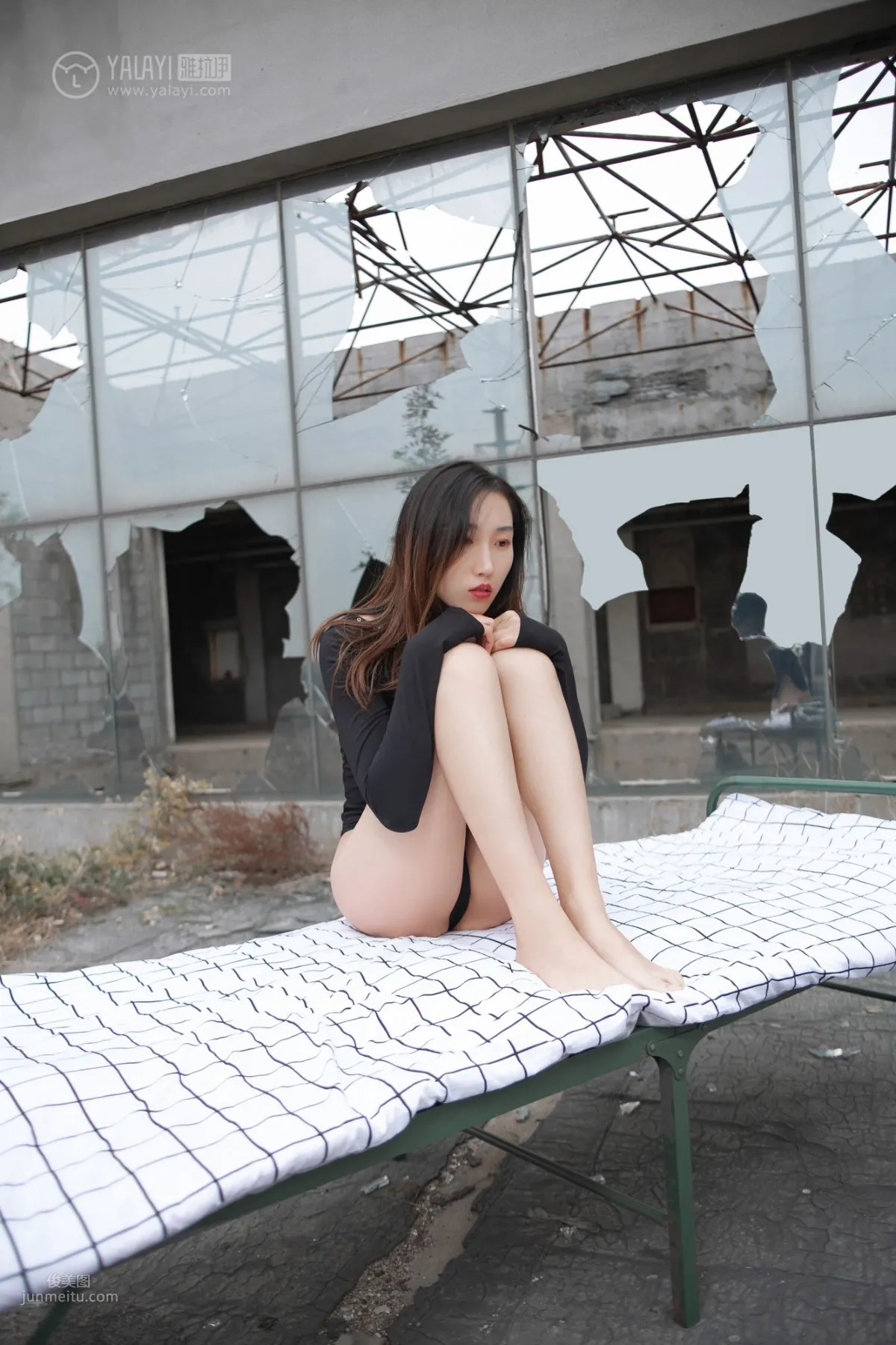 [YALAYI雅拉伊] 2018.11.14 No.122 黑色禁地 熏兒 31