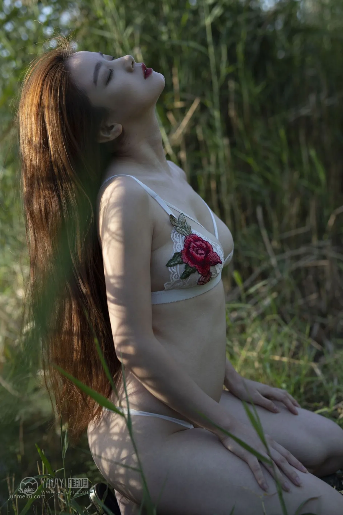 [YALAYI雅拉伊]2018.12.05 No.137 林中花 甯小祥 33