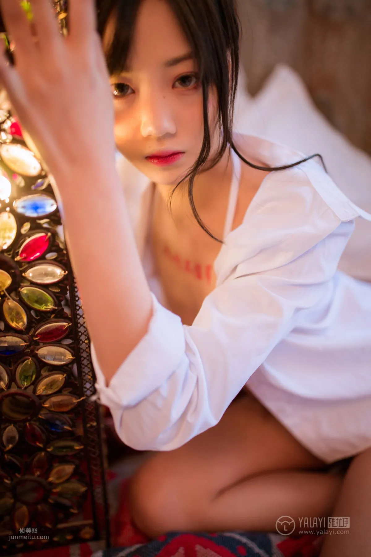[YALAYI雅拉伊] 2019.02.15 No.186 人間不值得 趙舒兒 31