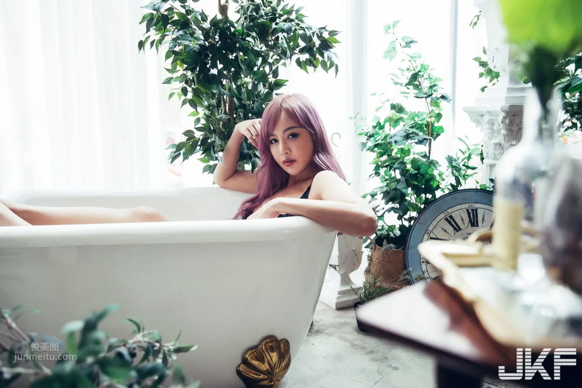 34D美胸好身材！高長身辣模-「LEI YI蕾依」的性感透視！ 19