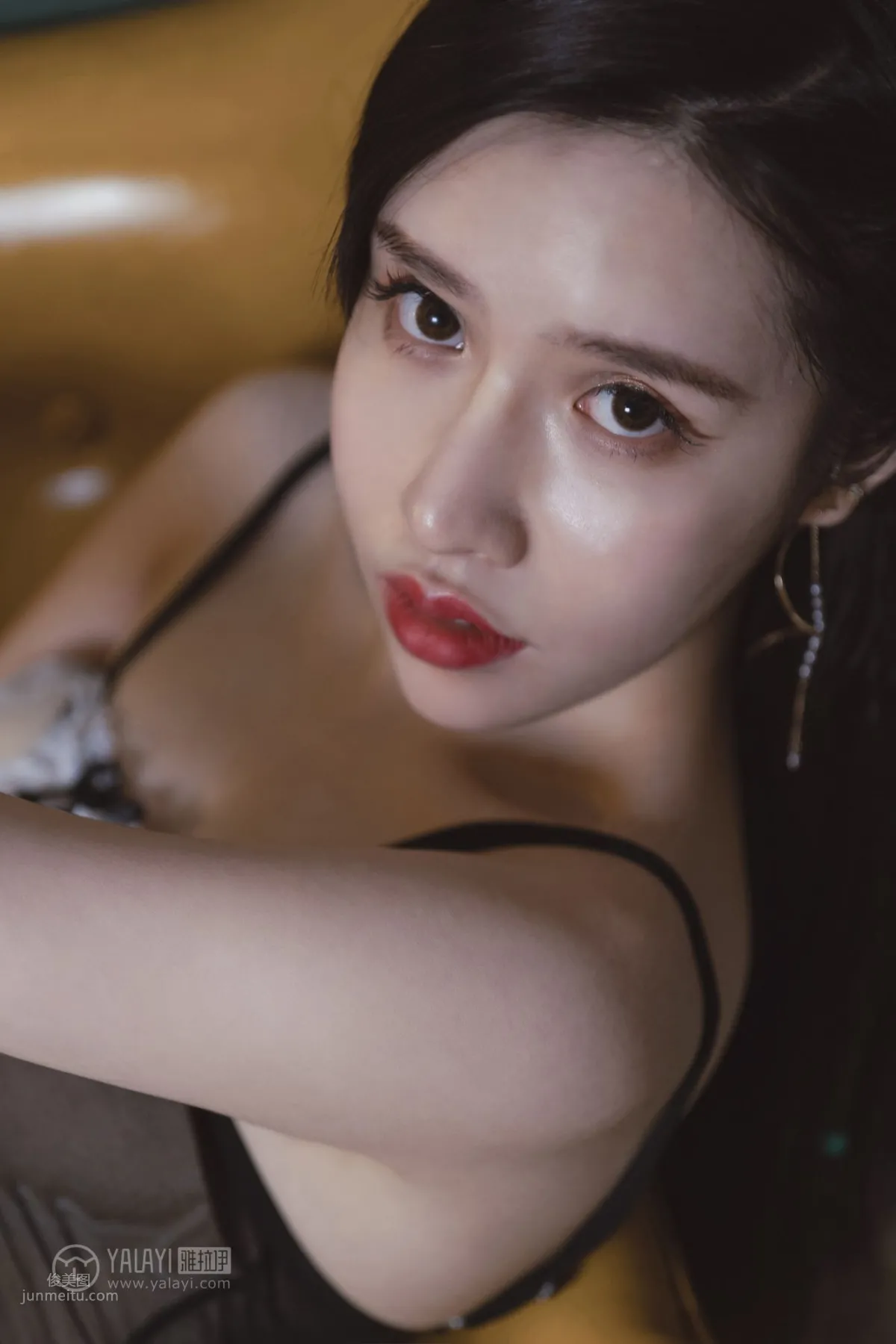 [YALAYI雅拉伊] 2018.12.13 No.143 黑咖啡 穎瑩 25