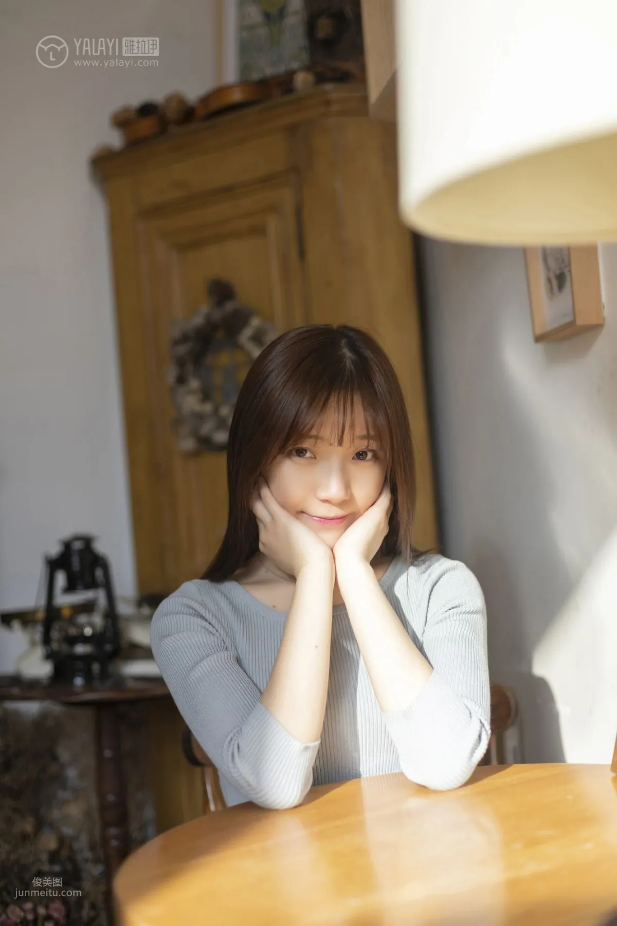 [YALAYI雅拉伊] 2019.04.19 No.249 看着你玩 劉開心 4