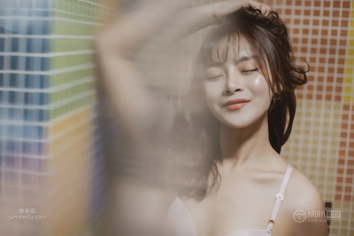 [YALAYI雅拉伊] 2019.06.08 No.301 角落裡 芷琳 42