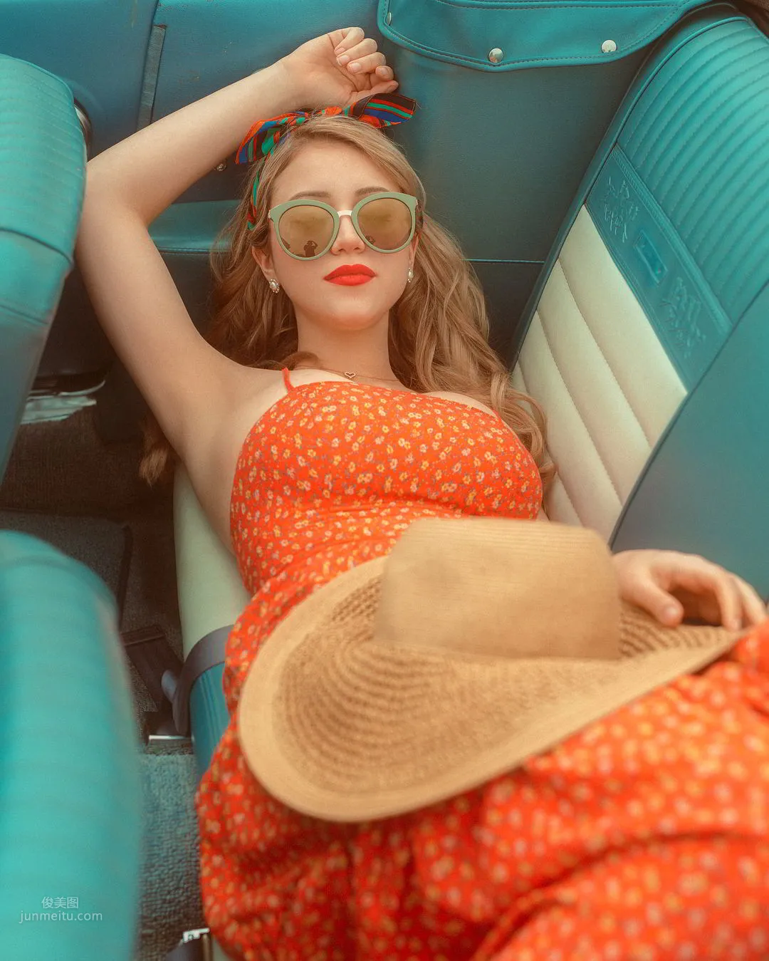 Caylee Cowan- 好萊塢又一性感女新人？ 12