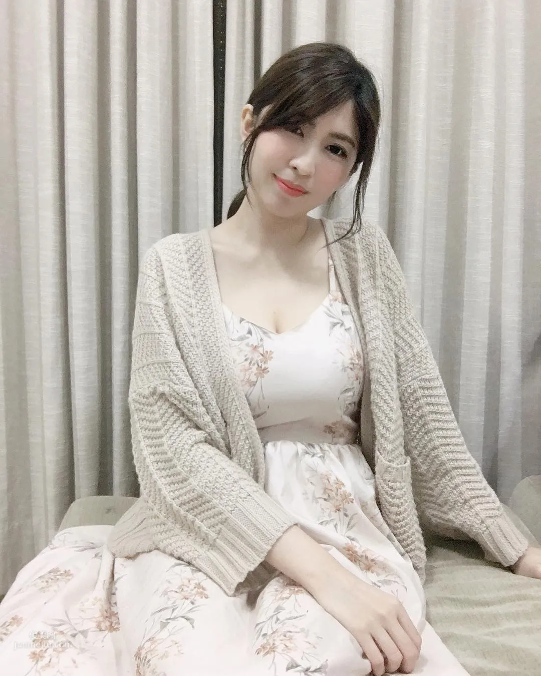 大馬正妹李藹蔚泳裝照，爆好身材震驚網友 4