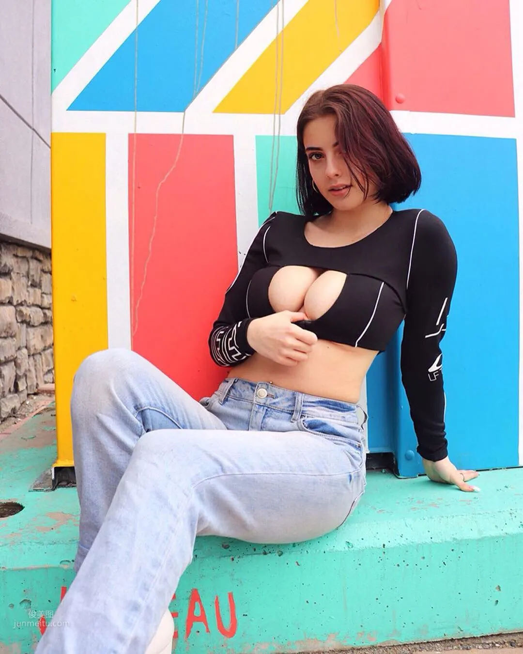 Julia Burch- 加拿大孿生姐妹花 29