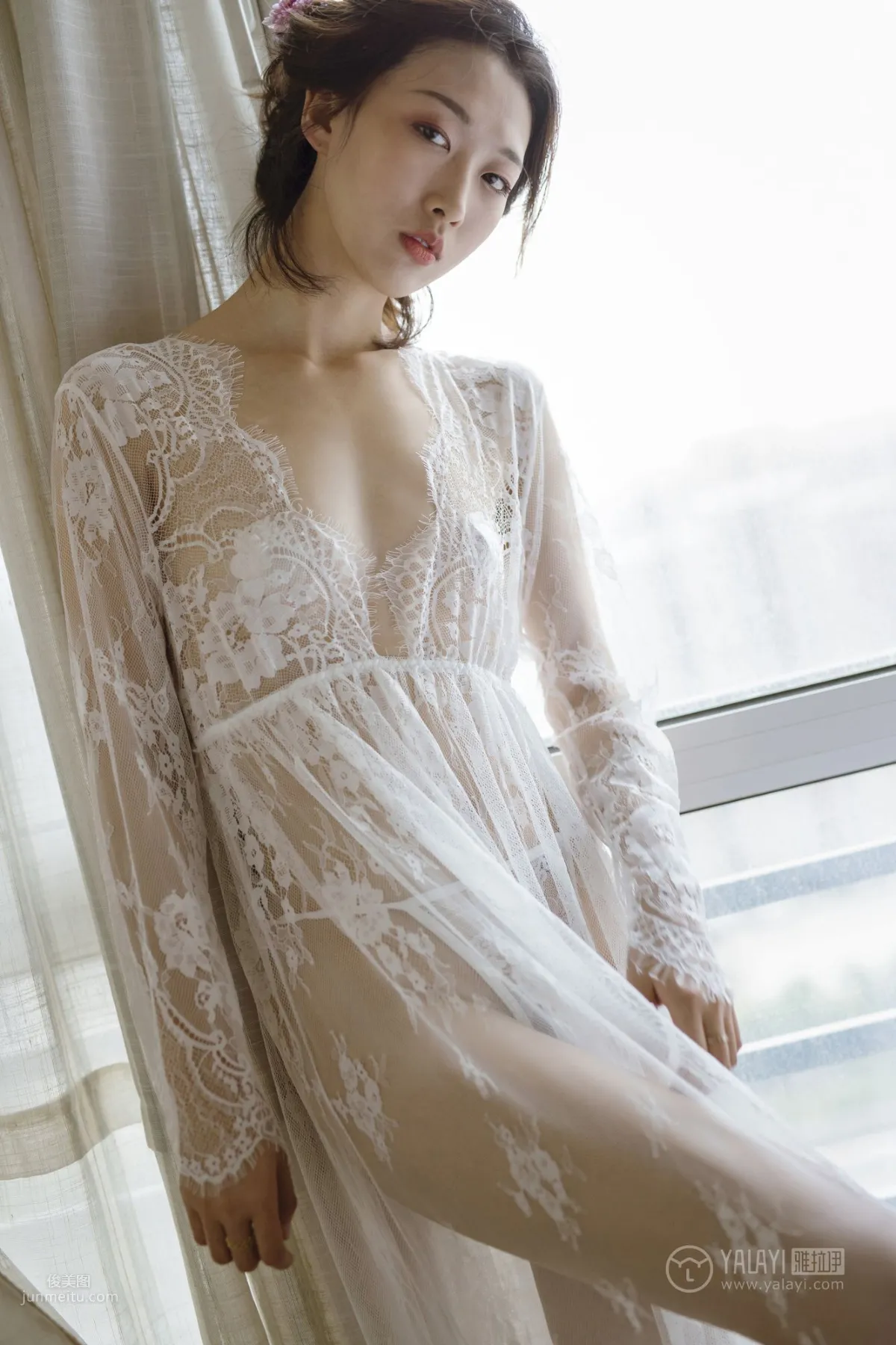 [YALAYI雅拉伊] 2019.08.9 No.161 隐隐的柔情 佳佳 25