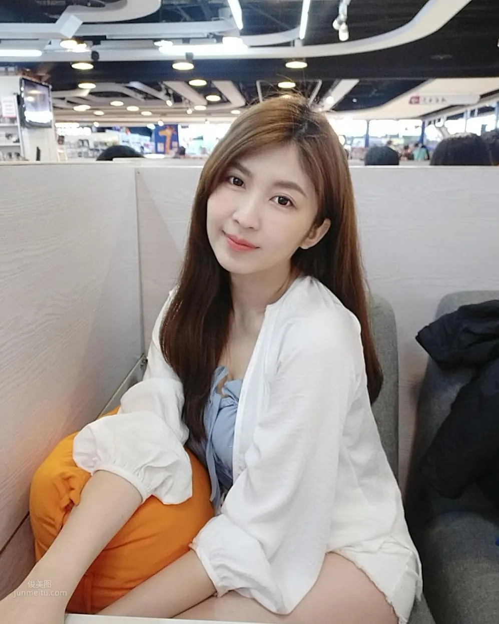大馬正妹李藹蔚泳裝照，爆好身材震驚網友 9