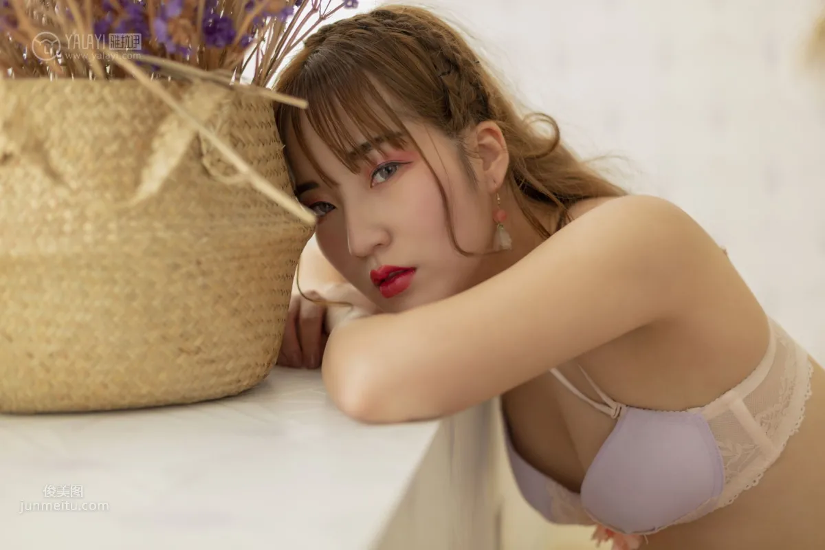 [YALAYI雅拉伊] 2019.04.29 No.261 自畫像 顧盼兮 25
